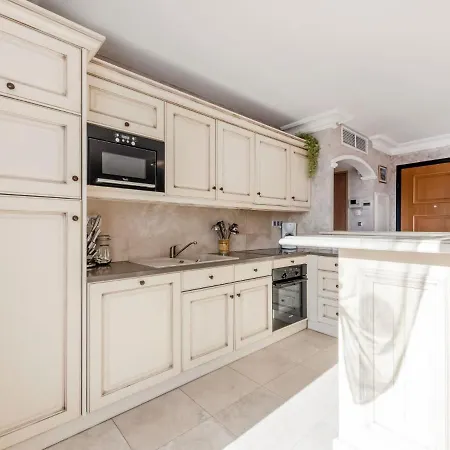 Le Domaine De La Baie-1 By Interhome Appartement Cavalaire-sur-Mer