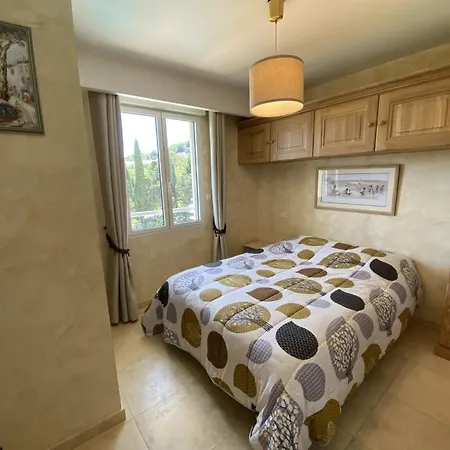 Apartment Le Domaine De La Baie-1 By Interhome